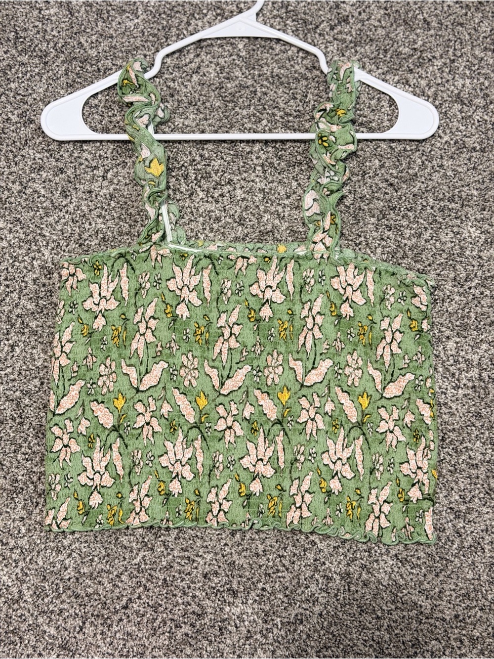 Aerie - Green Floral Smocked Cropped Tank Top